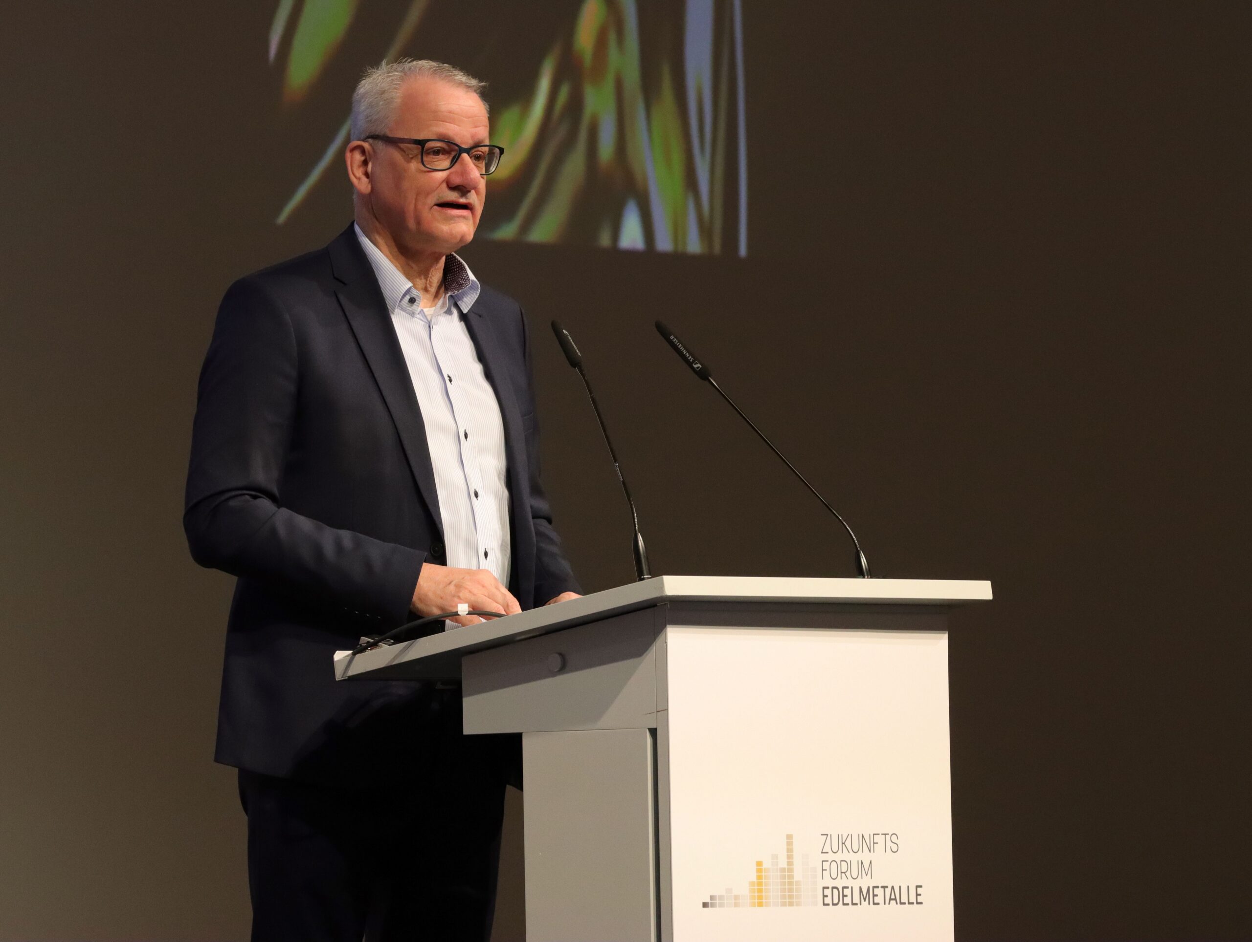 ZukunftsForum Edelmetalle 2026: Experten sehen den Goldmarkt weiterhin positiv im Spannungsfeld von Geopolitik, Digitalisierung und Ressourcenknappheit